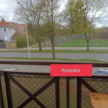 3 Lozka Ul Kossaka 12b Przy Galerii Z Balkonem * Piła